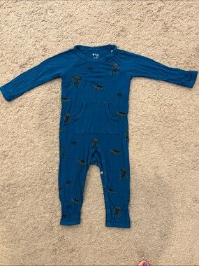 Kyte BABY Bamboo Long-all w/ Jellyfish Print in Deep Blue. NWOT. 12-18 mos.
